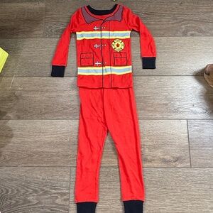 NWT Old Navy Boys Firefighter Pajama Set Red Size 2T 2 Piece Set